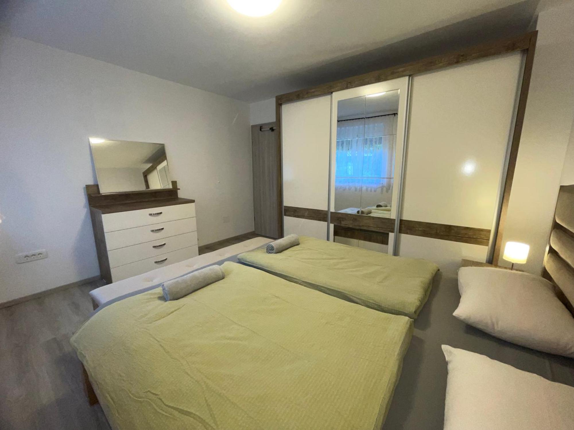 Apartma Dzana Zaga Exterior foto